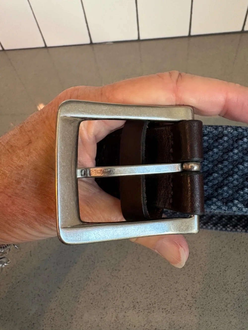 Tommy Bahama cloth and leather belt - size 44 (see pic)